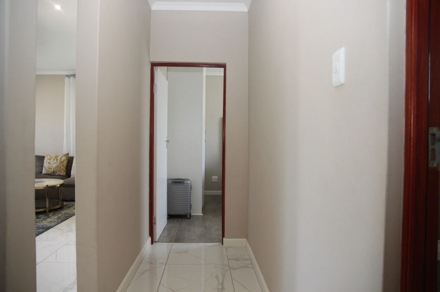 To Let 3 Bedroom Property for Rent in Kidds Beach Eastern Cape